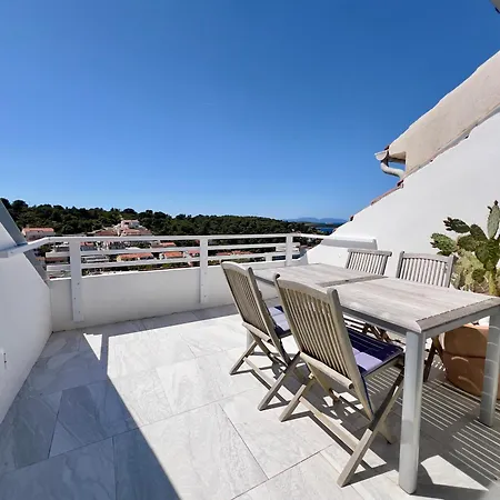 Apartment Ladria