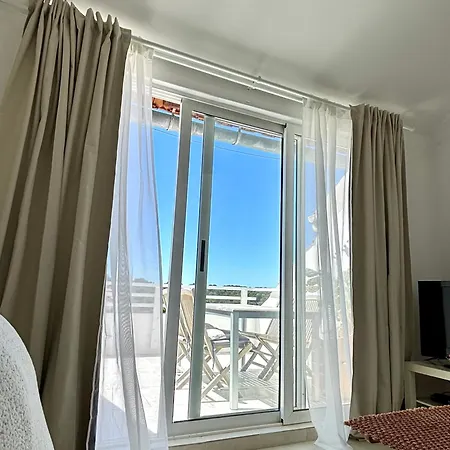 Ladria Apartment